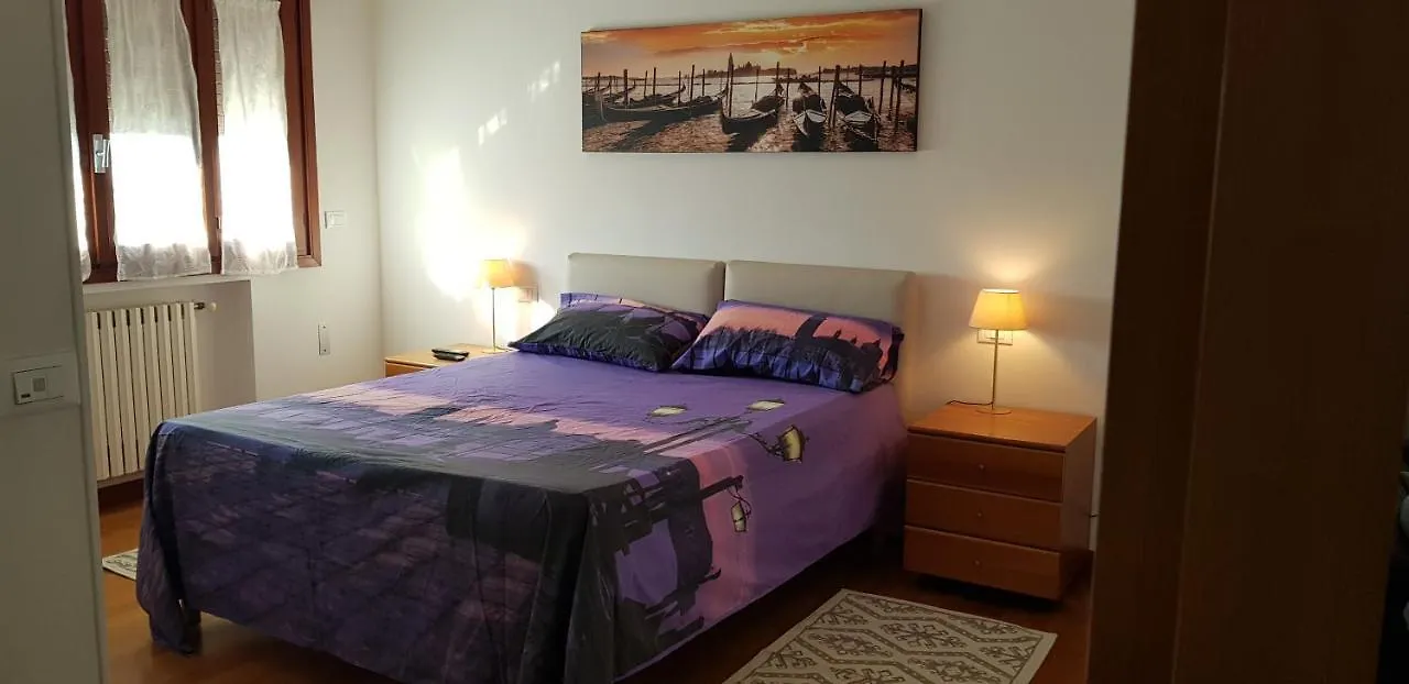 La Maison De Claire Santa Maria Di Sala Apartment